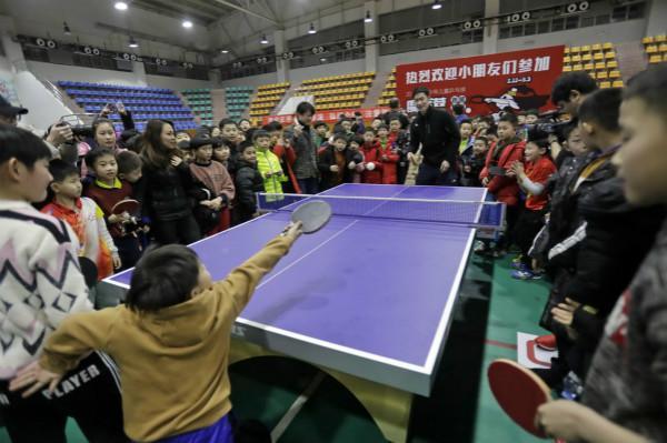 利用身高和 利用身高和